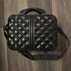 Sleek Black Quilted Travel Bag